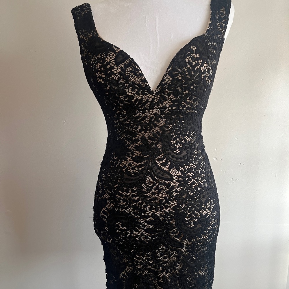 Emerald Sundae Black Lace Backless Dress
